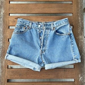 Vintage Levi 501 size 28